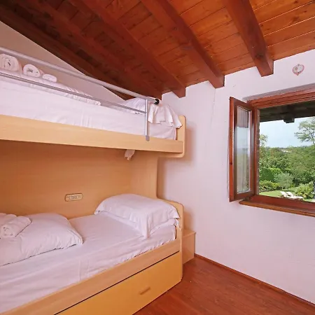 Mostagol Sleeps 12 Pool Air Con Wifi